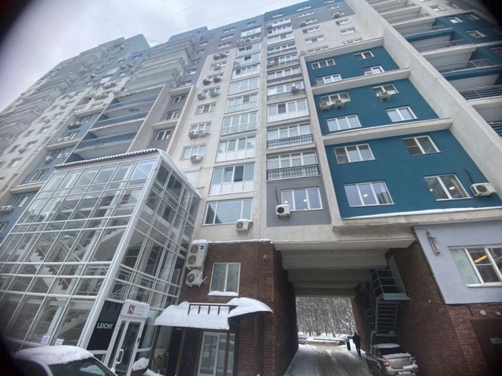3-комн квартира Студеная ул, 68а