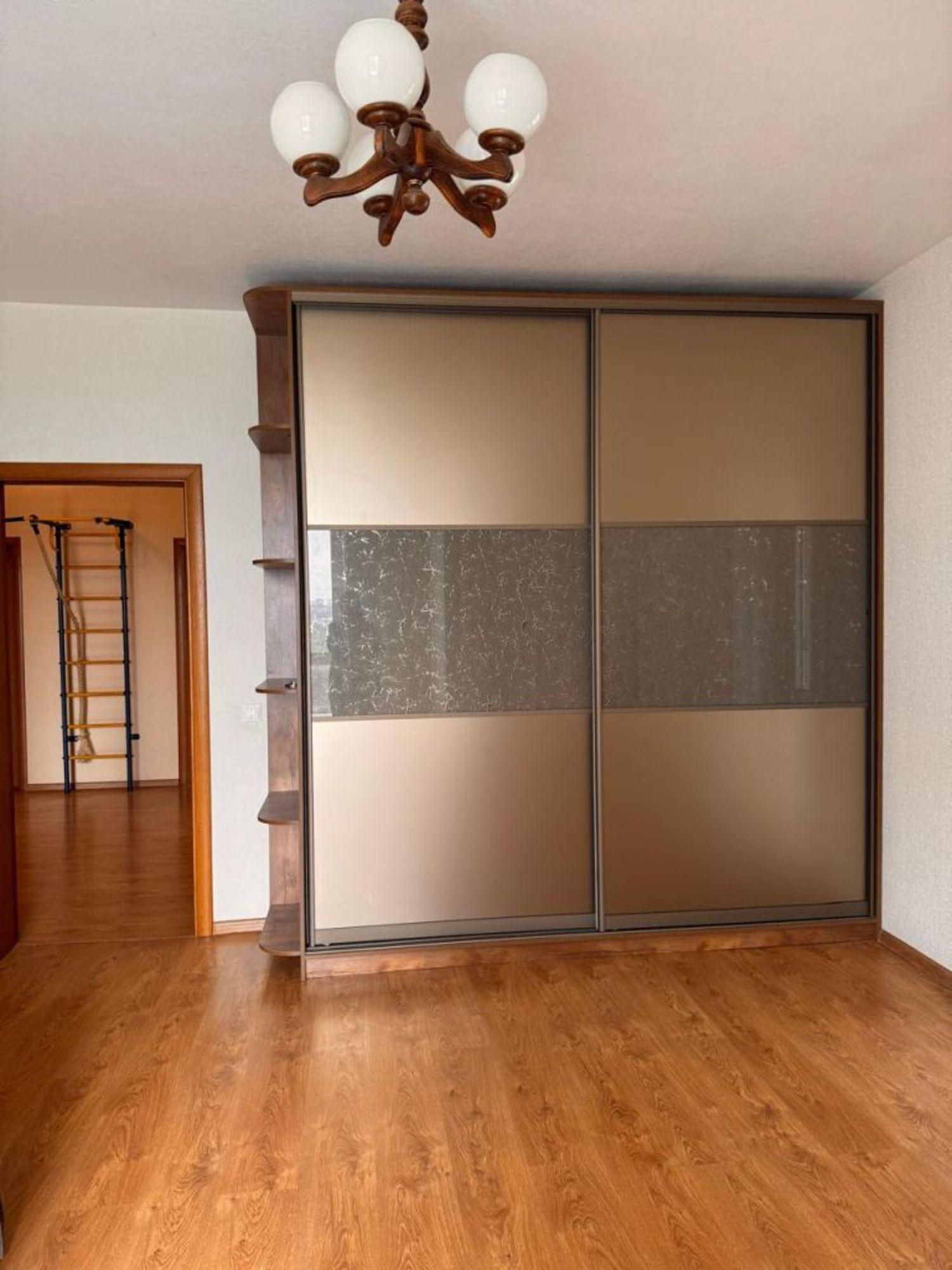 Купить квартиру за 19 850 000 рублей на Белинского ул, 64