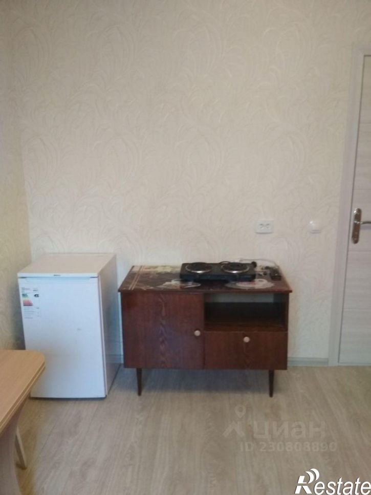 Комната Нижегородская улица, 10,  д. 10