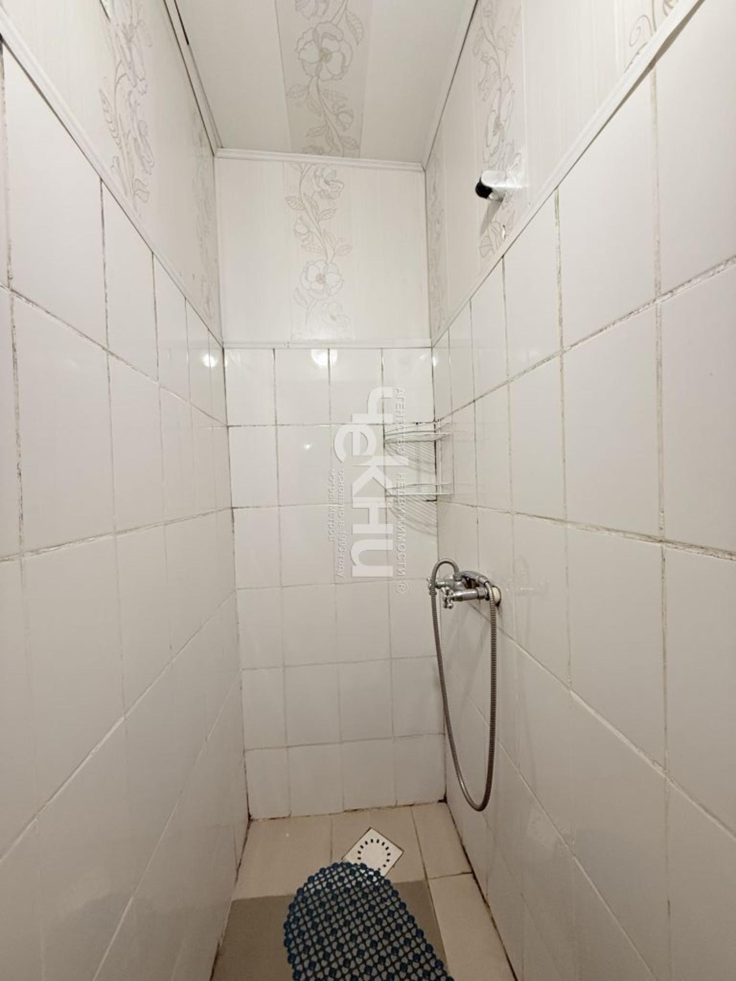 Купить комнату за 1 400 000 рублей на Мончегорская ул, 12/1