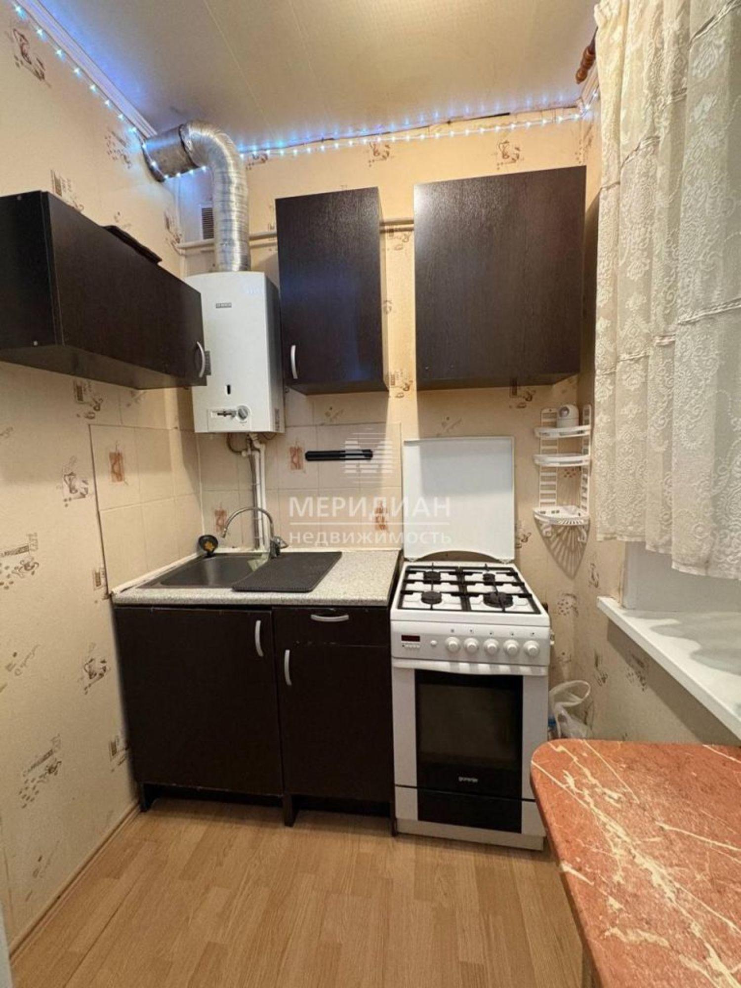 Продажа 2-комн квартиры Глазунова ул, 11