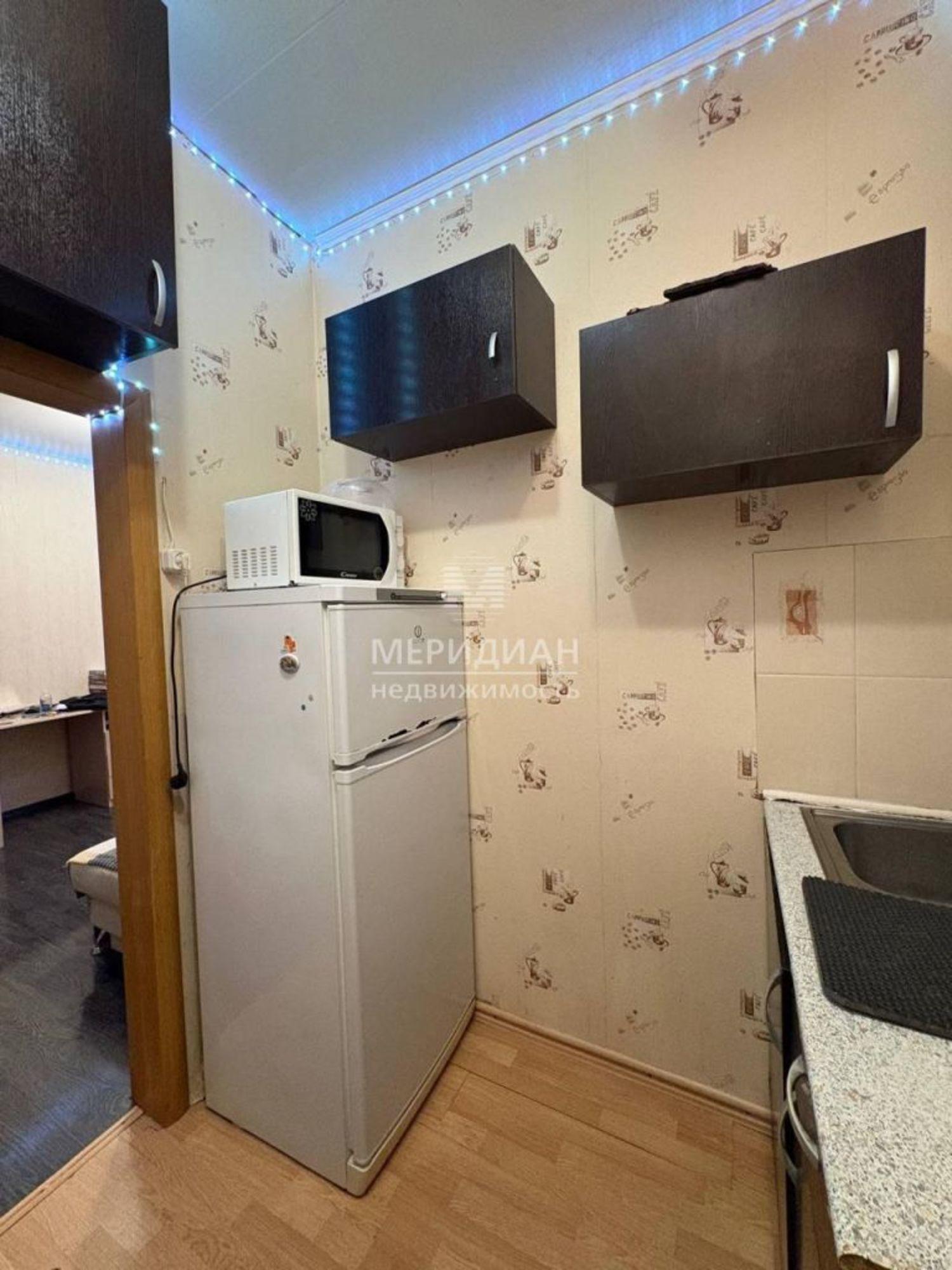 Продажа 2-комн квартиры Глазунова ул, 11