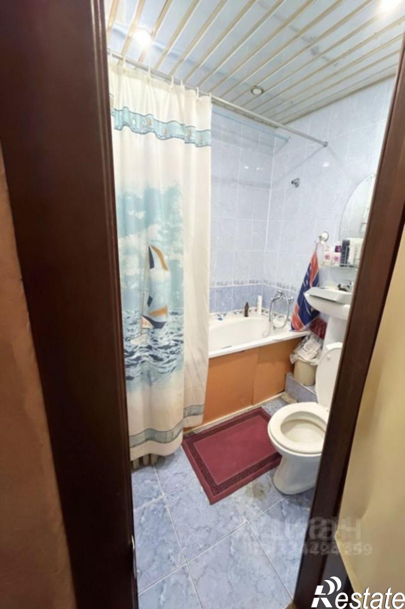 Сдать комнату за 15 000 рублей на Большая Покровская улица, 10