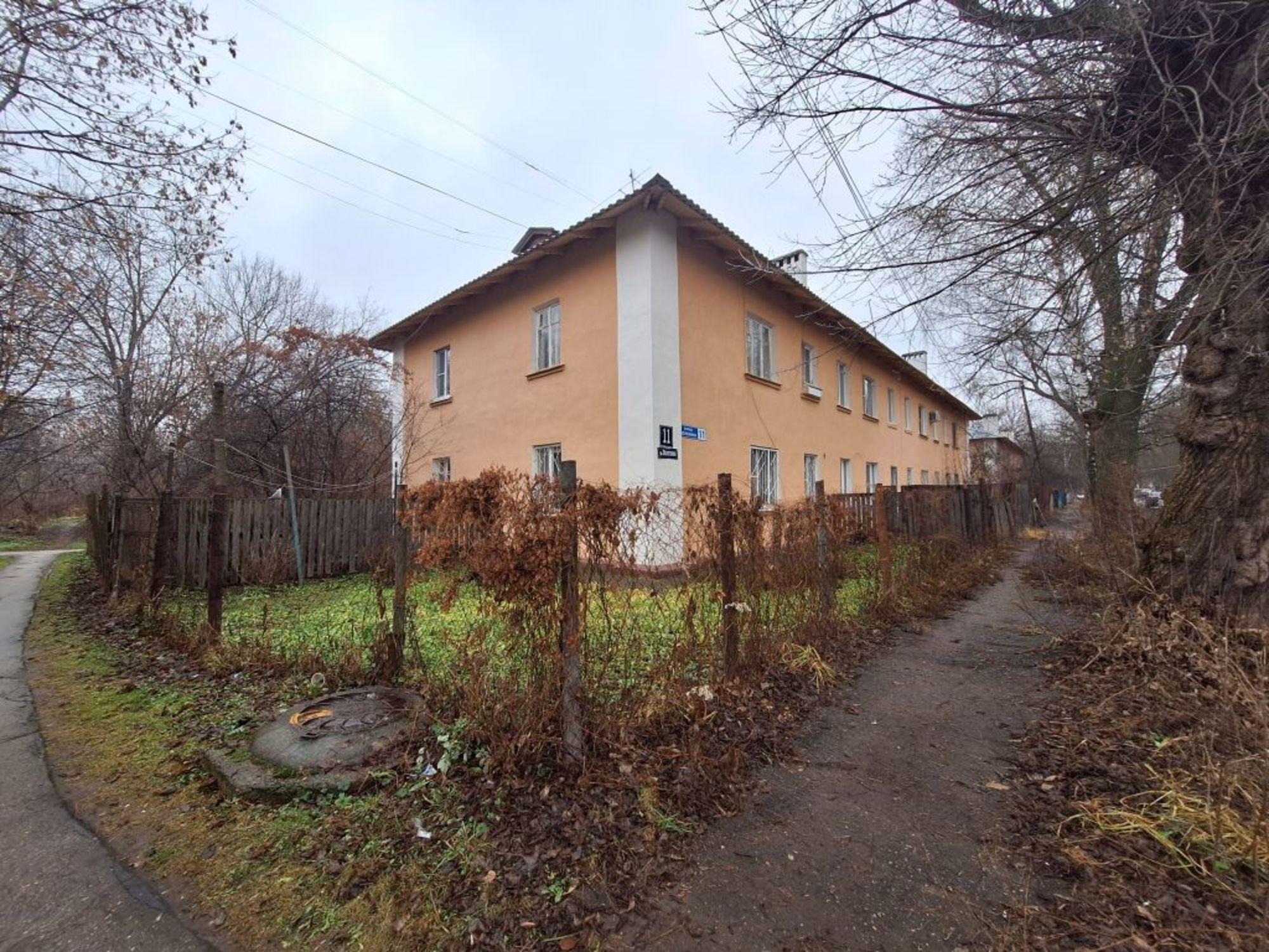 Купить квартиру за 2 200 000 рублей на Сергея Тюленина ул, 11