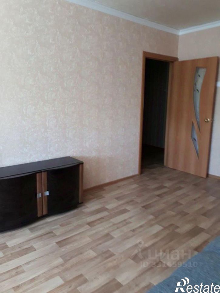 2-комн квартира ул Военных Комиссаров, 7,  д. 7