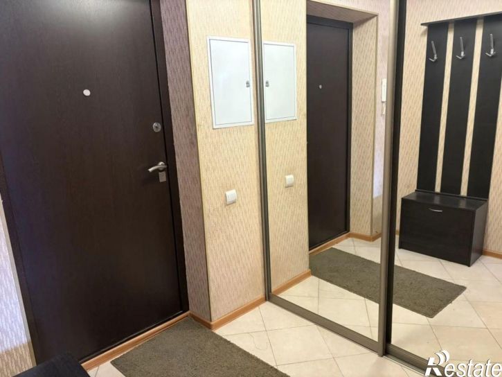 1-комн квартира Бурденко ул, 33 к.1