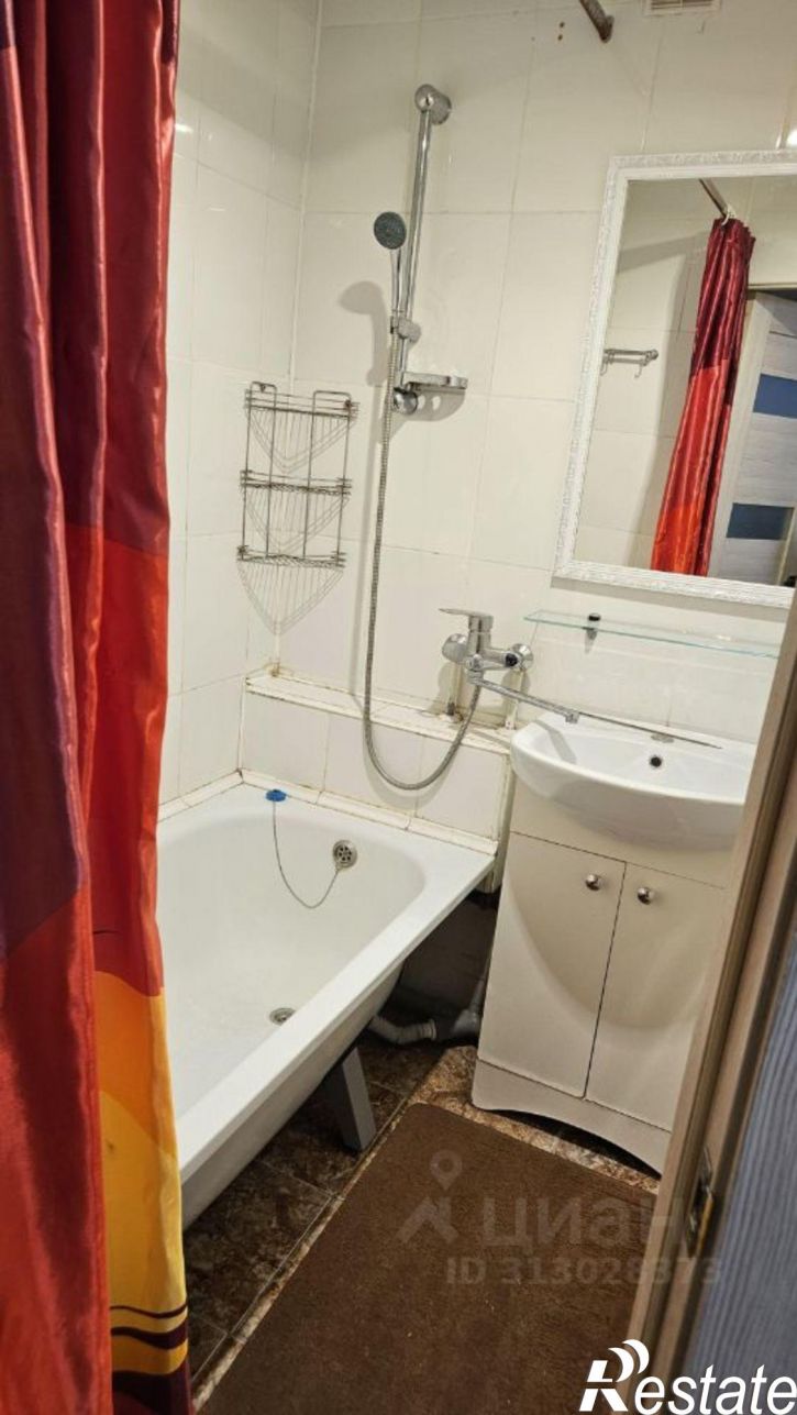 3-комн квартира ул Саврасова, 26А,  д. 26А