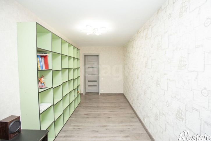 3-комн квартира ул Окский Съезд, 1,  д. 1