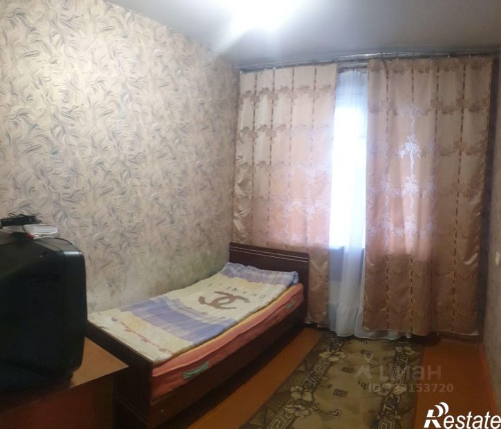 3-комн квартира ул Юлиуса Фучика, 37,  д. 37