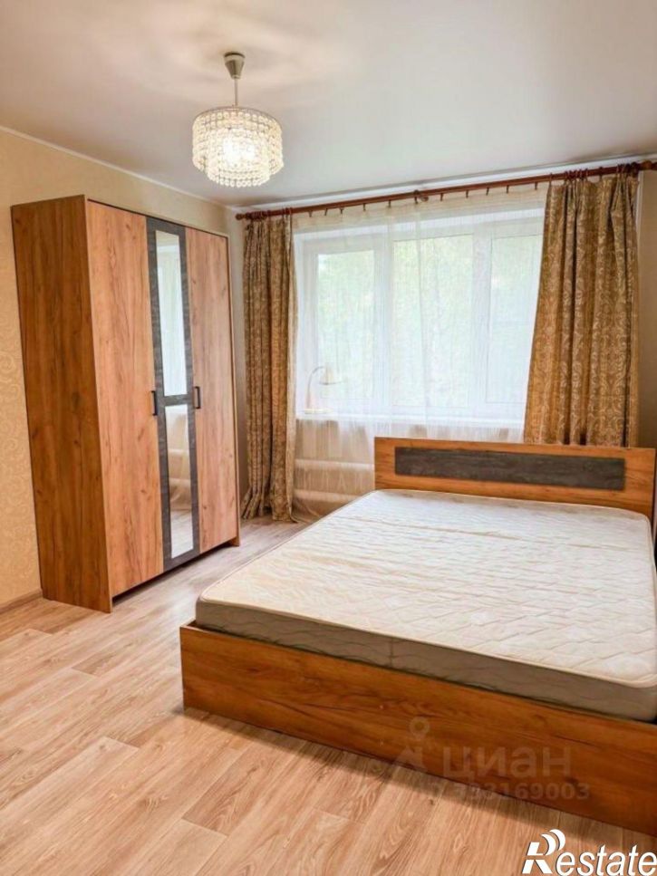 3-комн квартира ул Героя Быкова, 4,  д. 4