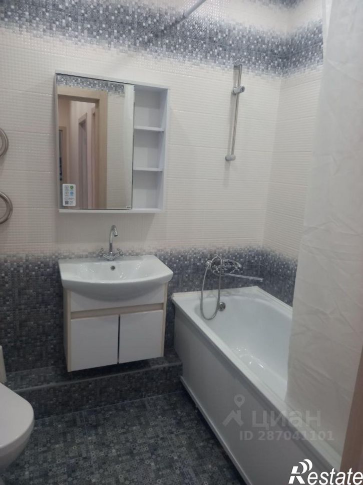 2-комн квартира ул Буревестника, 6,  д. 6