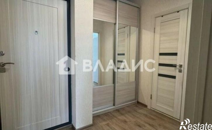 1-комн квартира ул Романтиков, 3,  д. 3