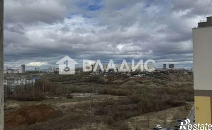 1-комн квартира ул Романтиков, 3,  д. 3