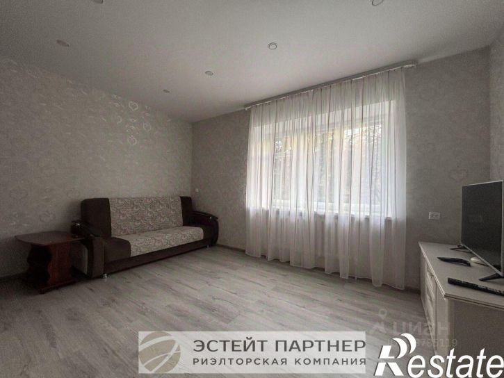 1-комн квартира улица Минина, 16А,  д. 16А