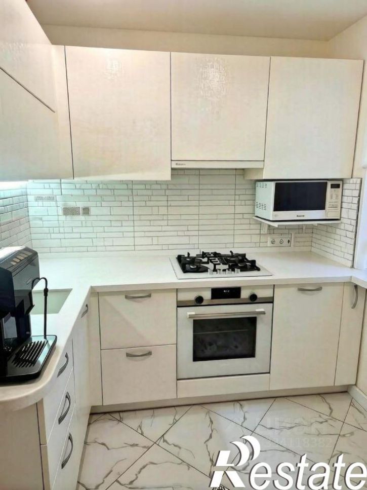 3-комн квартира проспект Ленина, 28 к6,  д. 28 к6