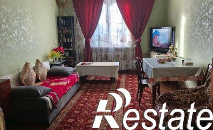 3-комн квартира улица Ефремова, 2,  д. 2